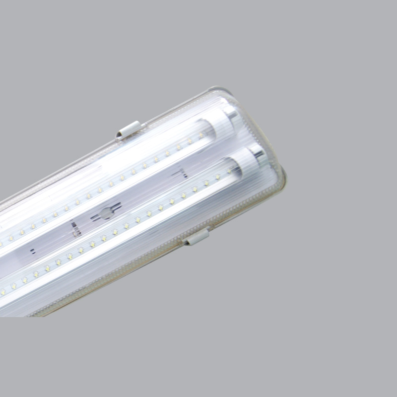 Bộ máng đèn chống thấm Led MPE LWP-218